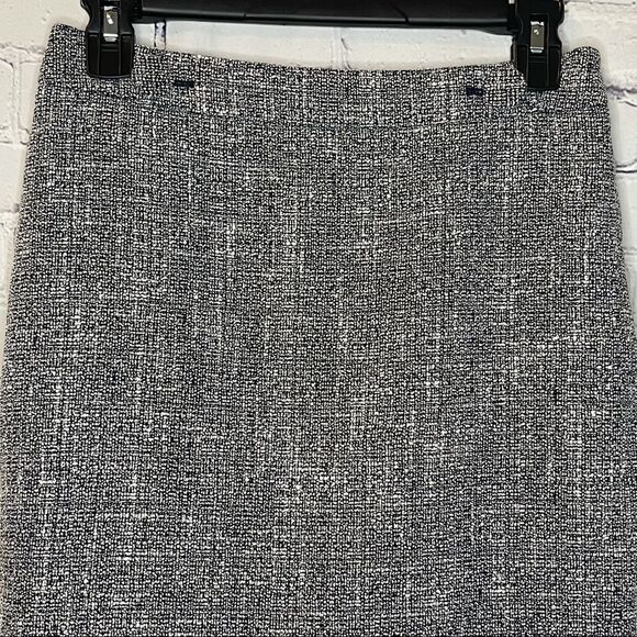 Ann Taylor Petite Skirt - Picture 2 of 8
